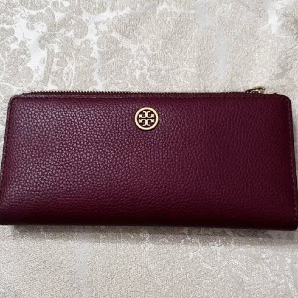 *NEW* Tory Burch Slim Leather Wallet
